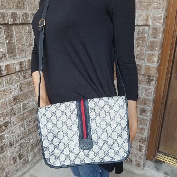 Gucci Handbags - ♥️SALE💥Vintage Gucci Navy Monogram Crossbody bag